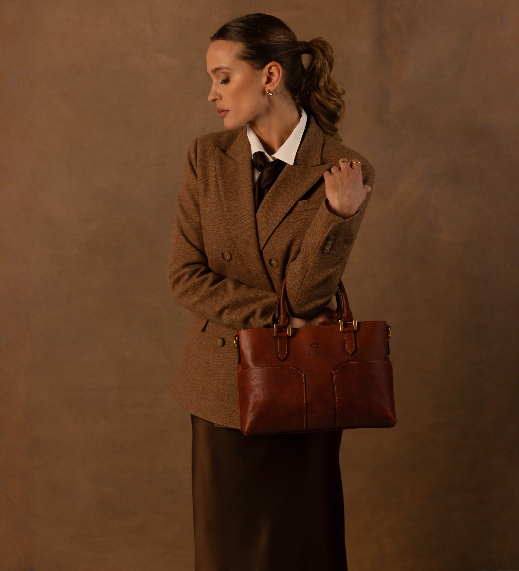 Womens Leather Handbag Shoulder Bag - Camilla