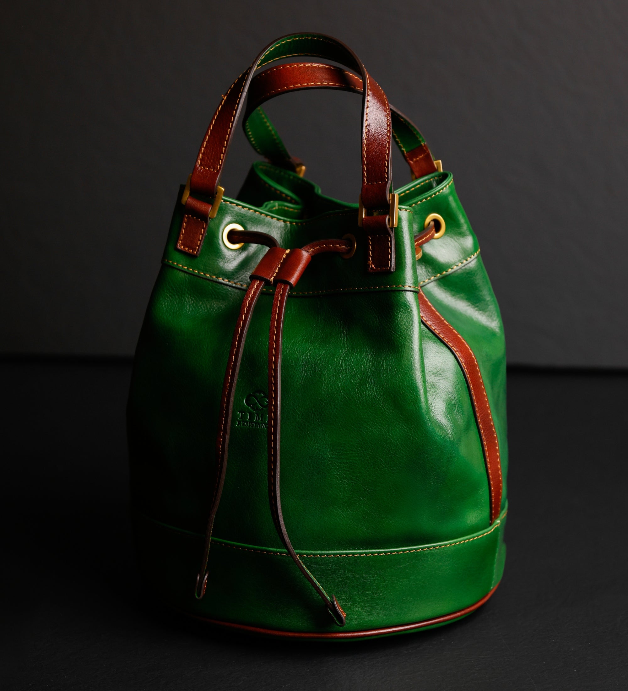 Leather Bucket Bag for Women - Light In August