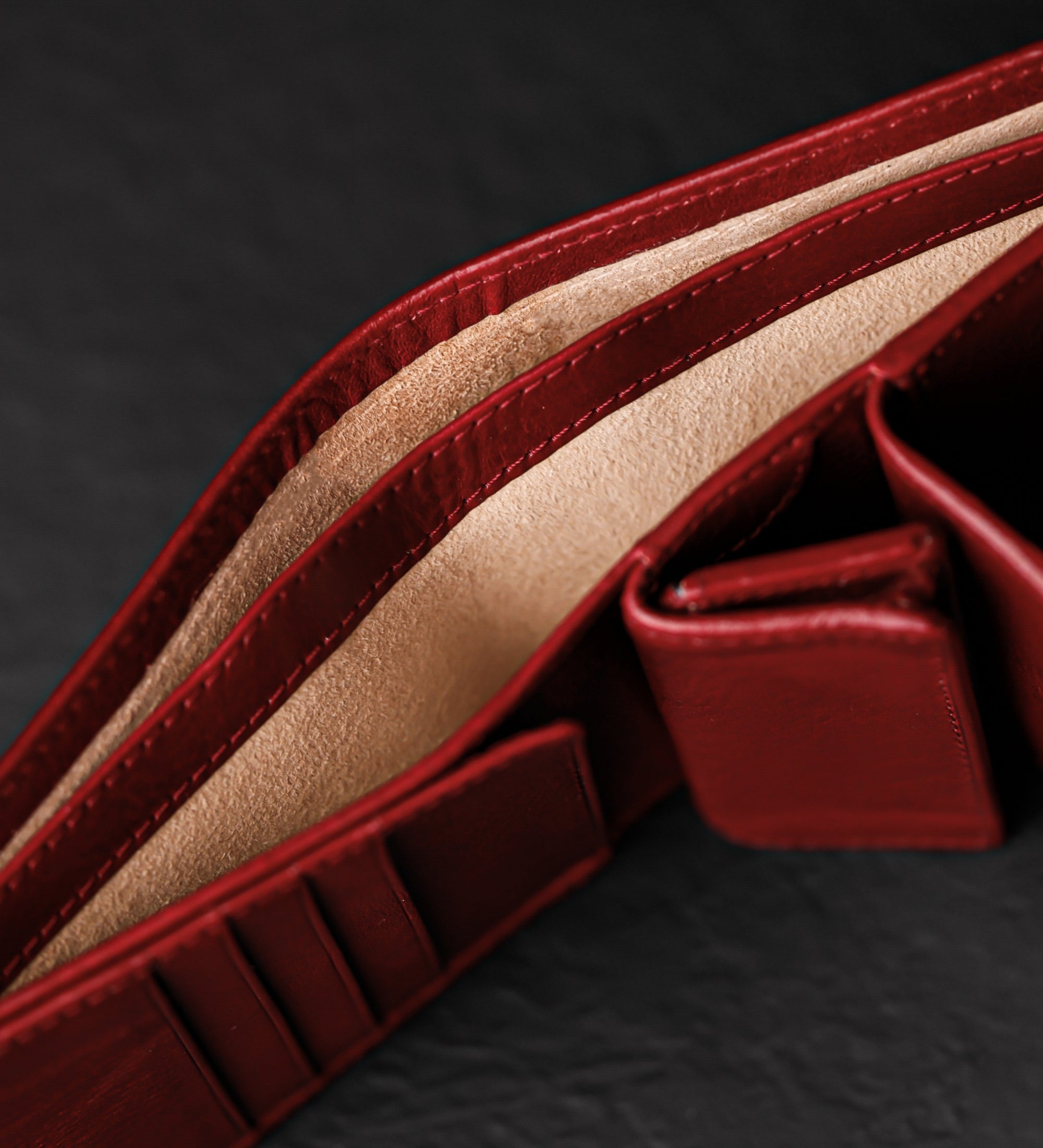 Leather Bifold Wallet - Daniel
