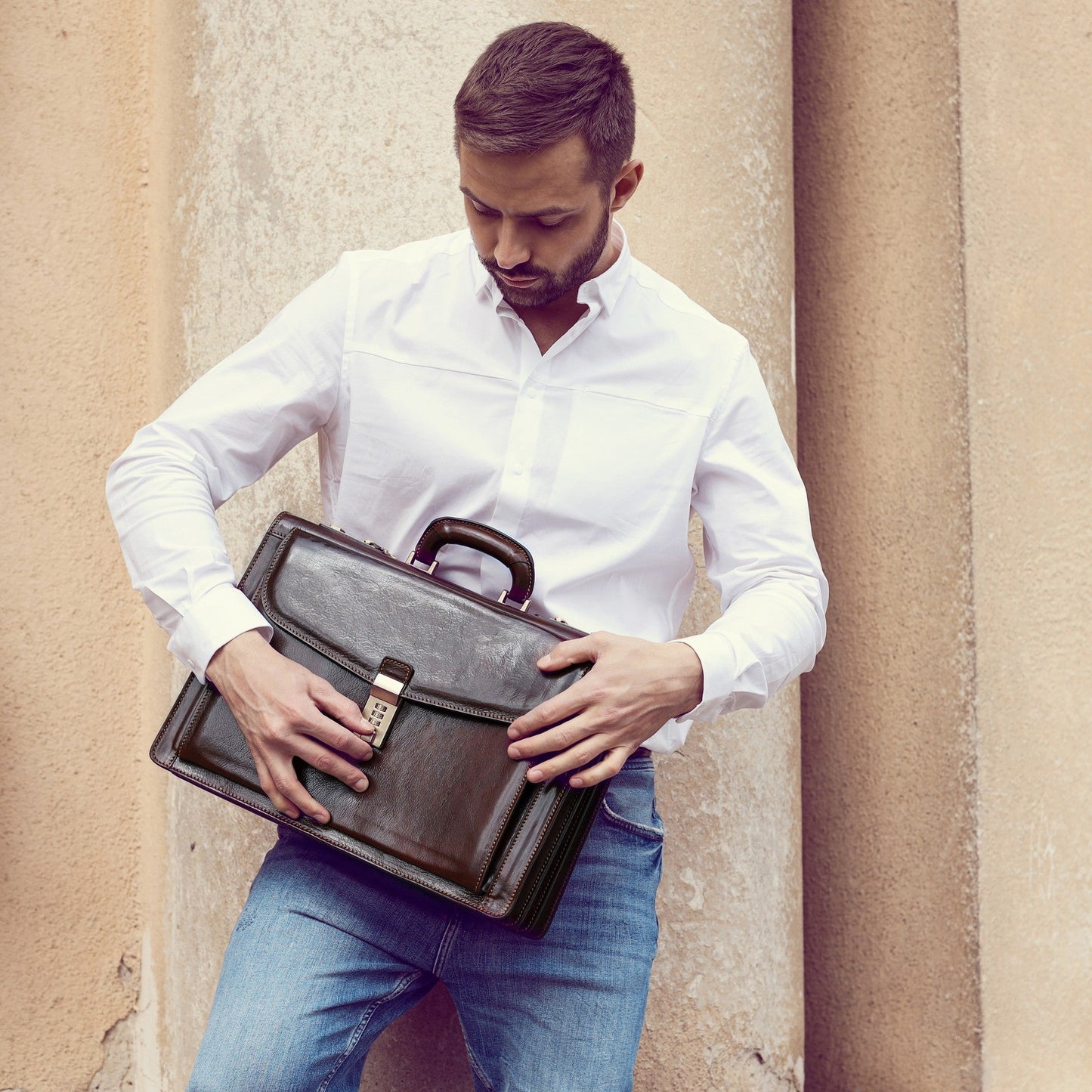 Leather Code-lock Briefcase - The Watchmen Briefcase Time Resistance