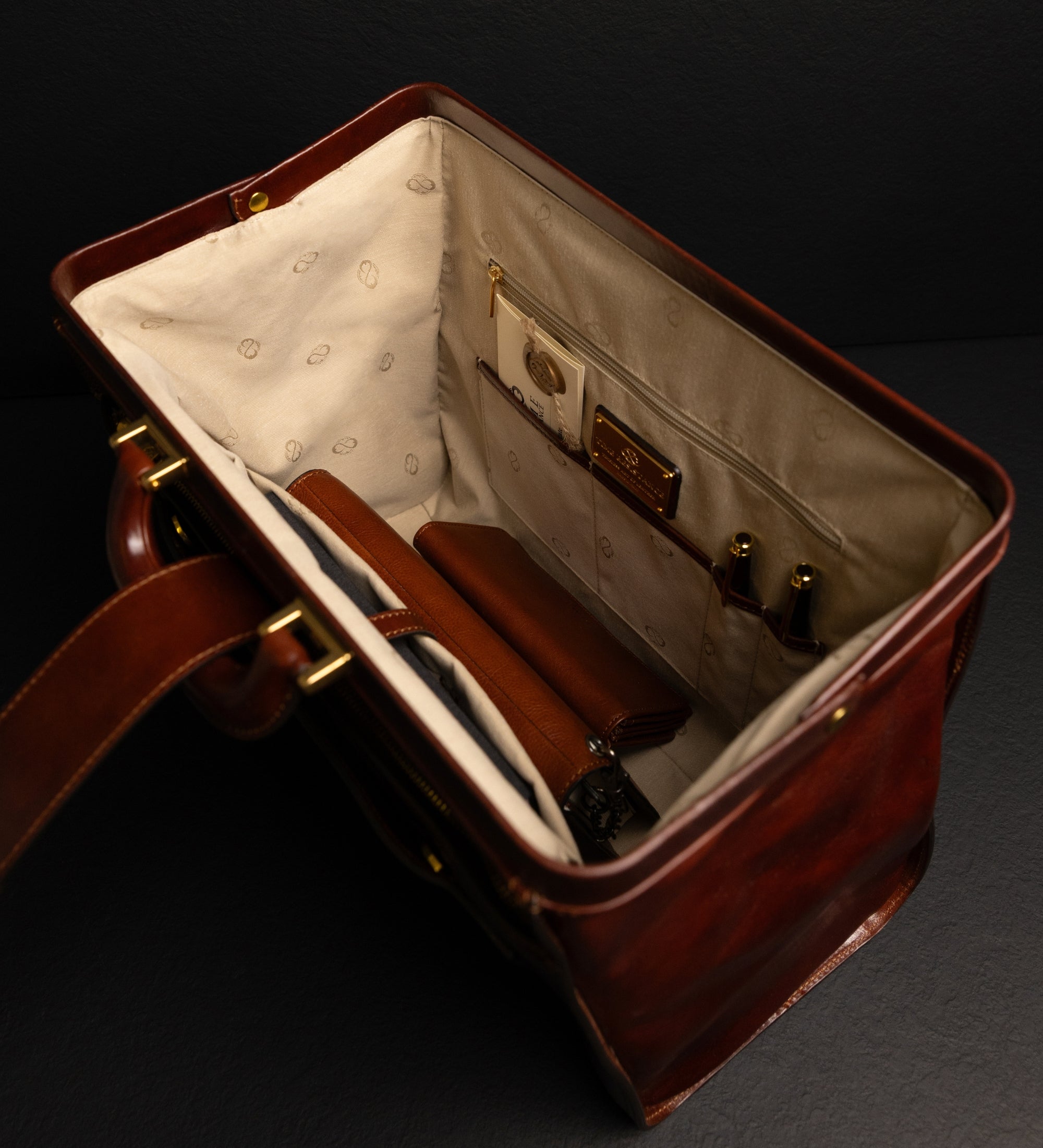 Large Leather Doctor Bag for Women - Mrs Dalloway