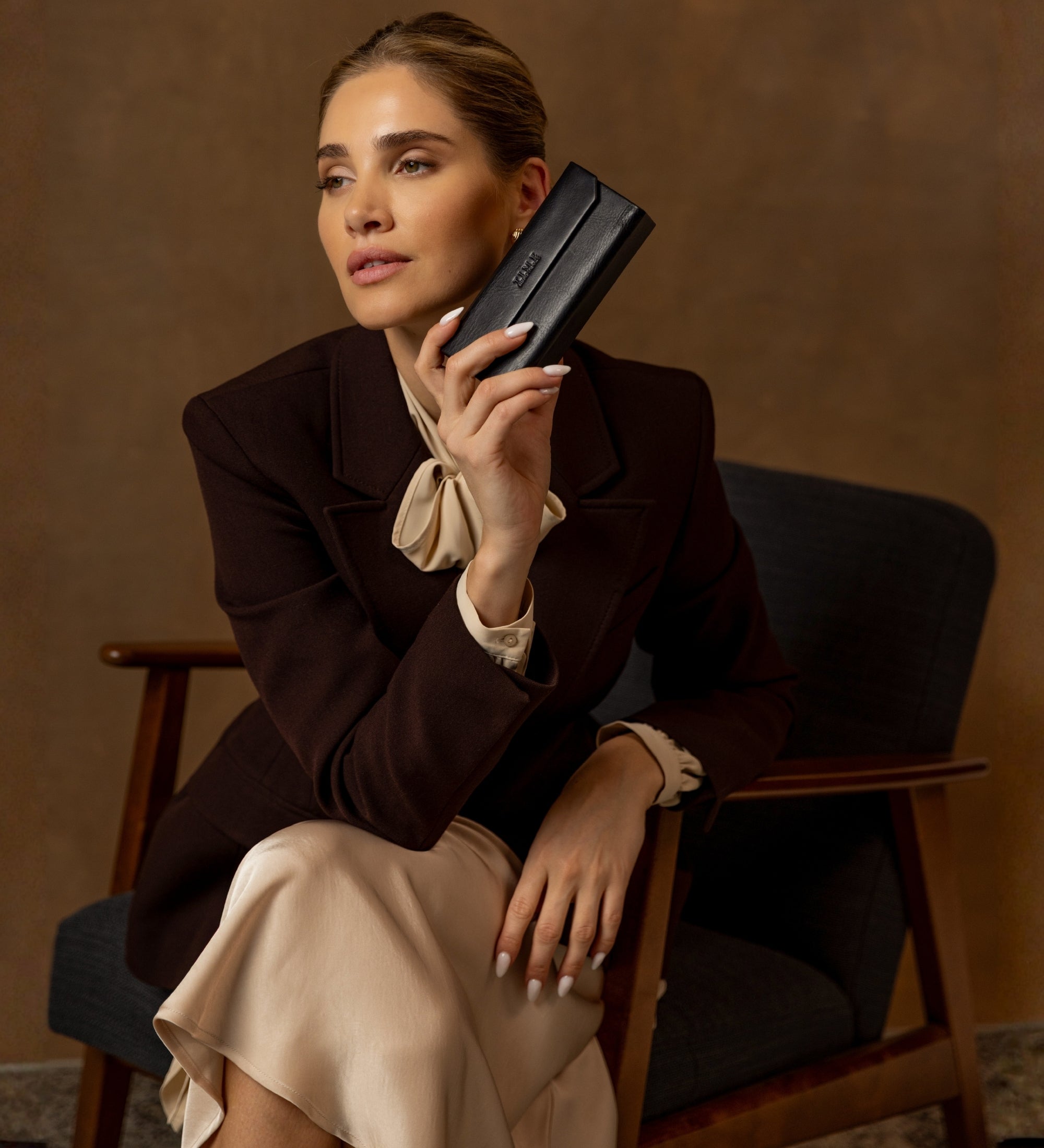 Foldable Leather Glasses Case for Women - The Riddle of the Sands