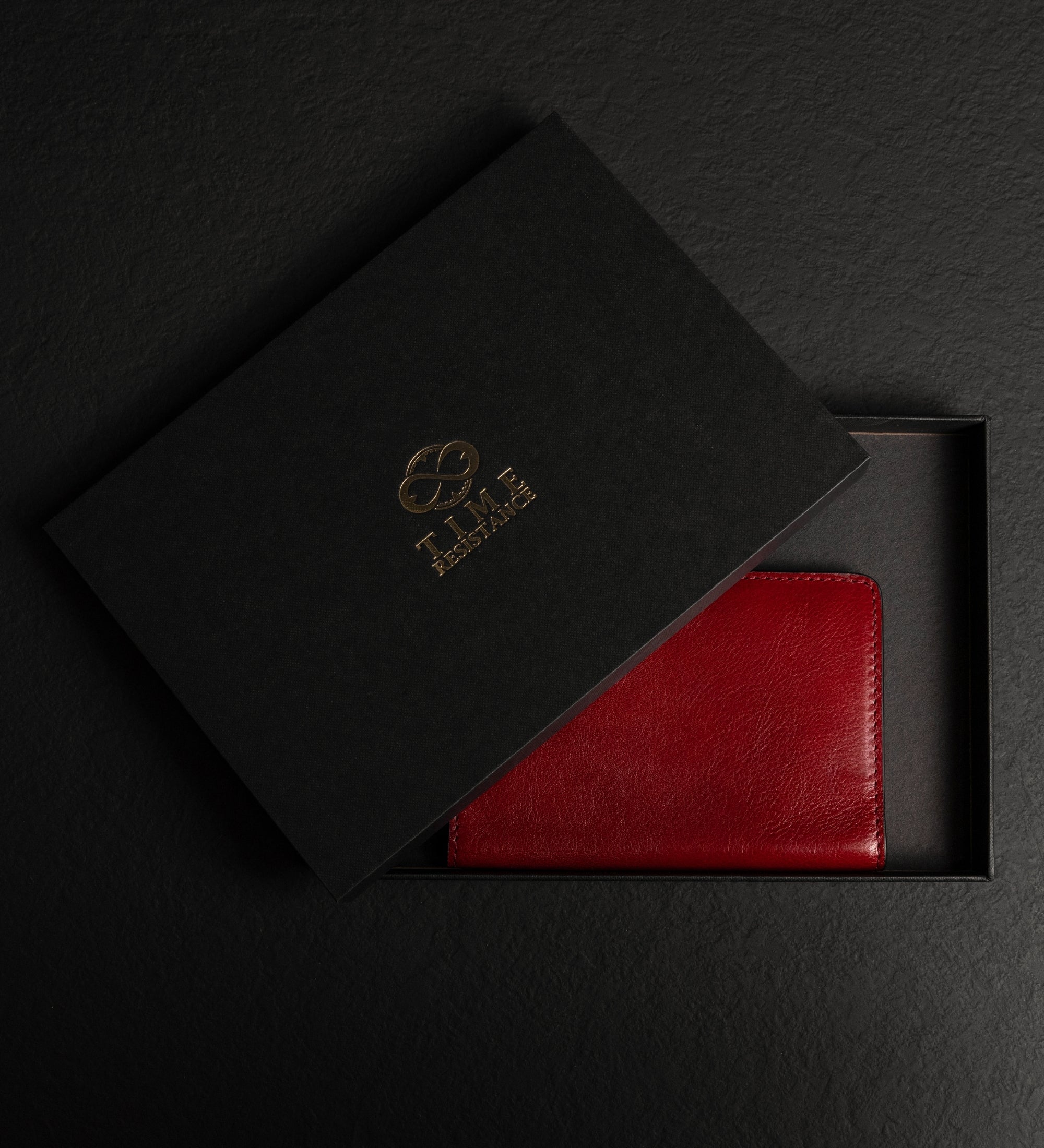 Small Leather Passport Holder - Gulliver's Travels