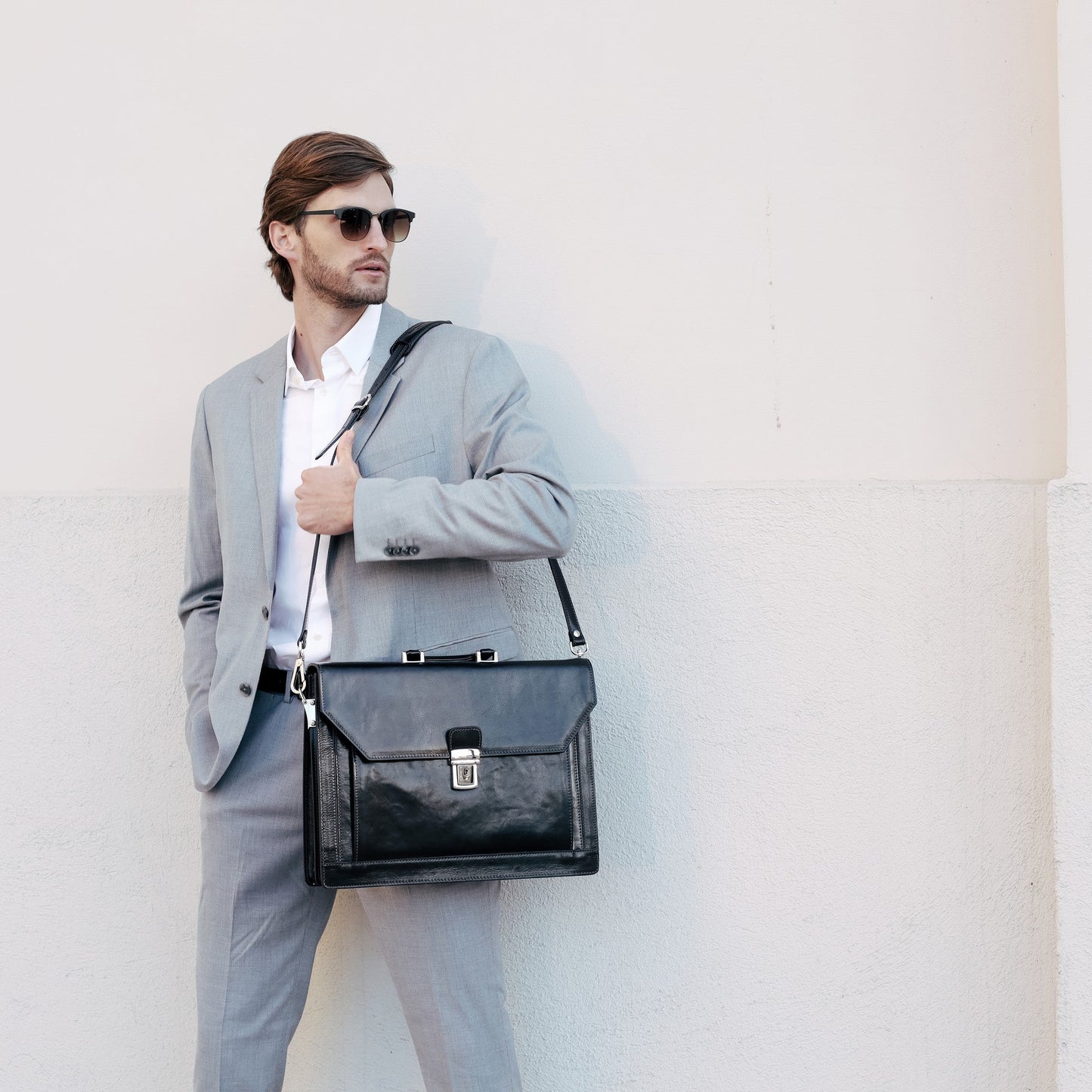 Large Leather Briefcase - Invisible Man Briefcase Time Resistance