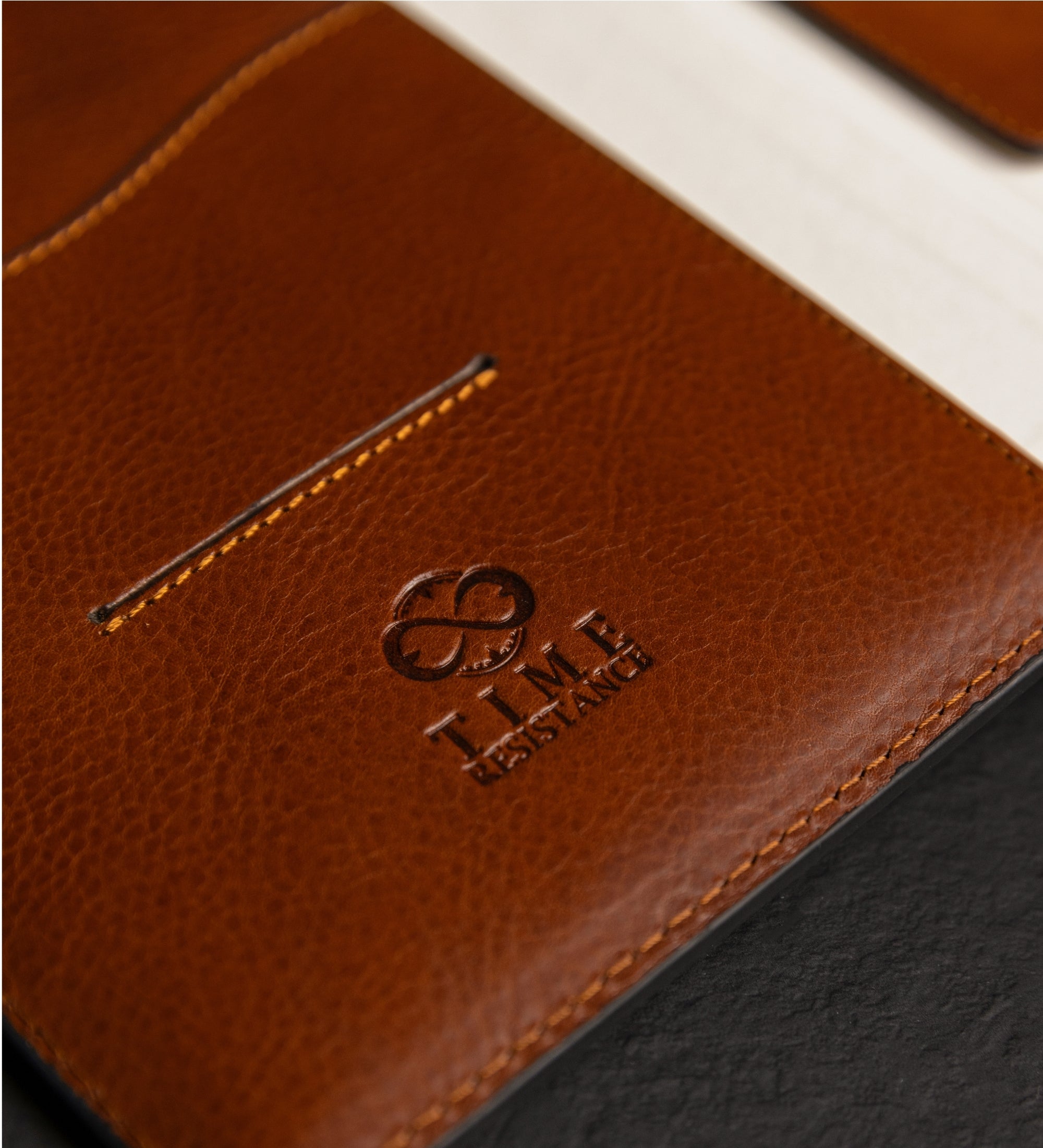 Leather Journal with Refillable A5 Notepad - The Diary of a Nobody