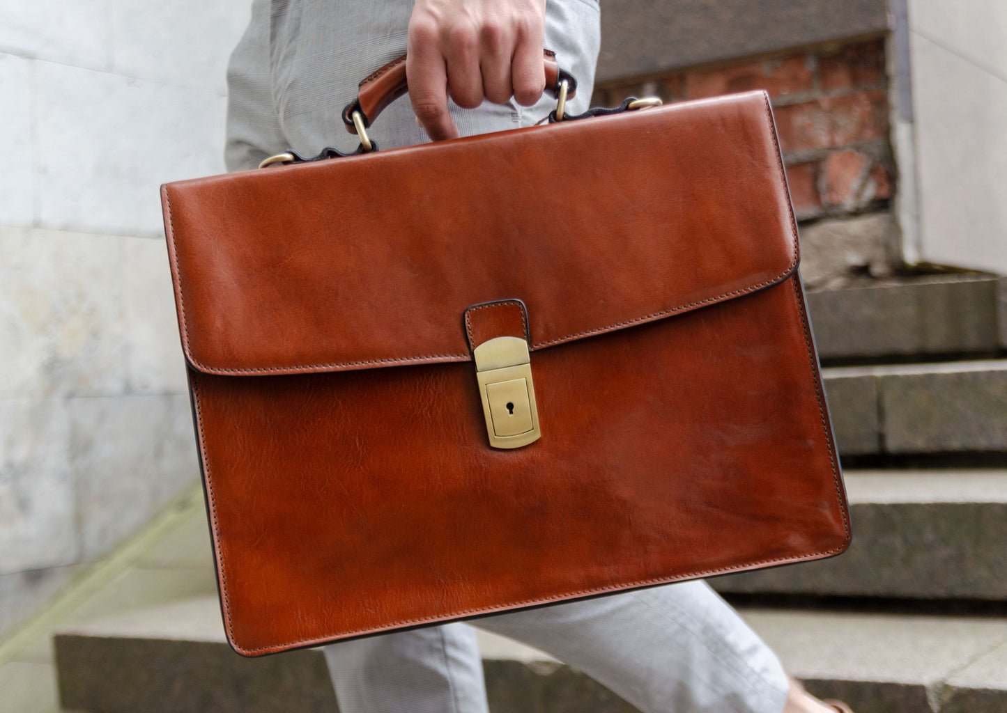 Leather Briefcase - Arthur Briefcase Time Resistance