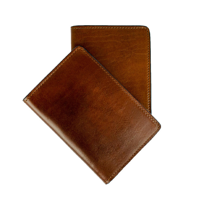 Small Leather Passport Holder - Gulliver's Travels Accessories Time Resistance