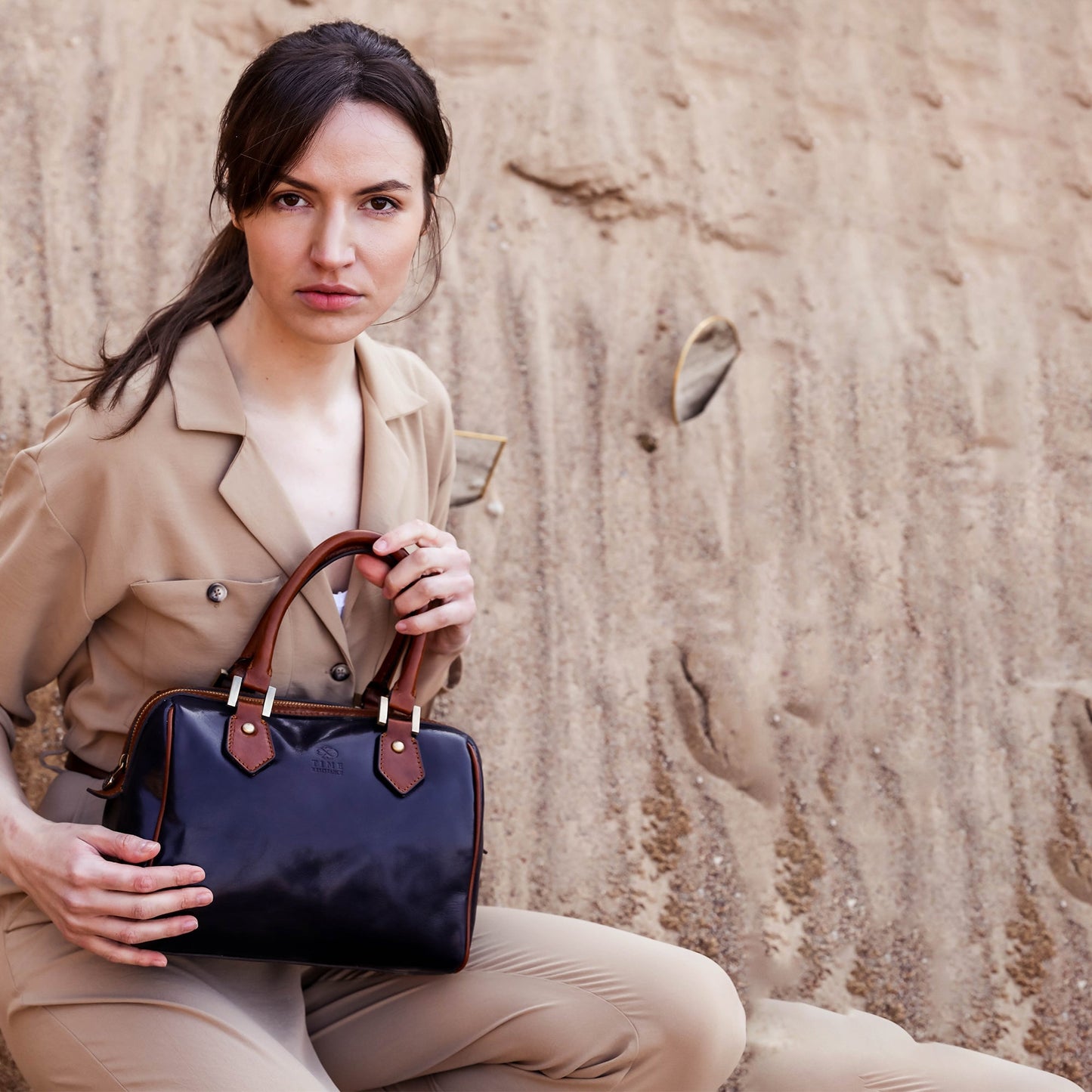 Leather Handbag Shoulder Bag - Little Dorrit For Women Time Resistance