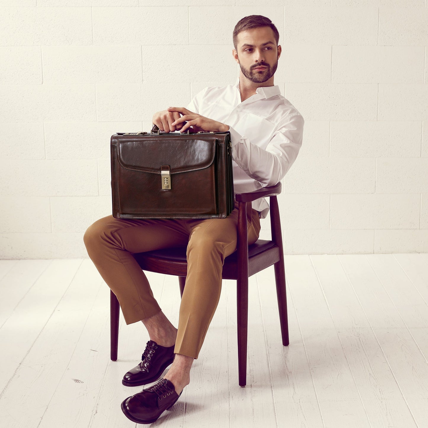 Leather Code-lock Briefcase - The Watchmen Briefcase Time Resistance