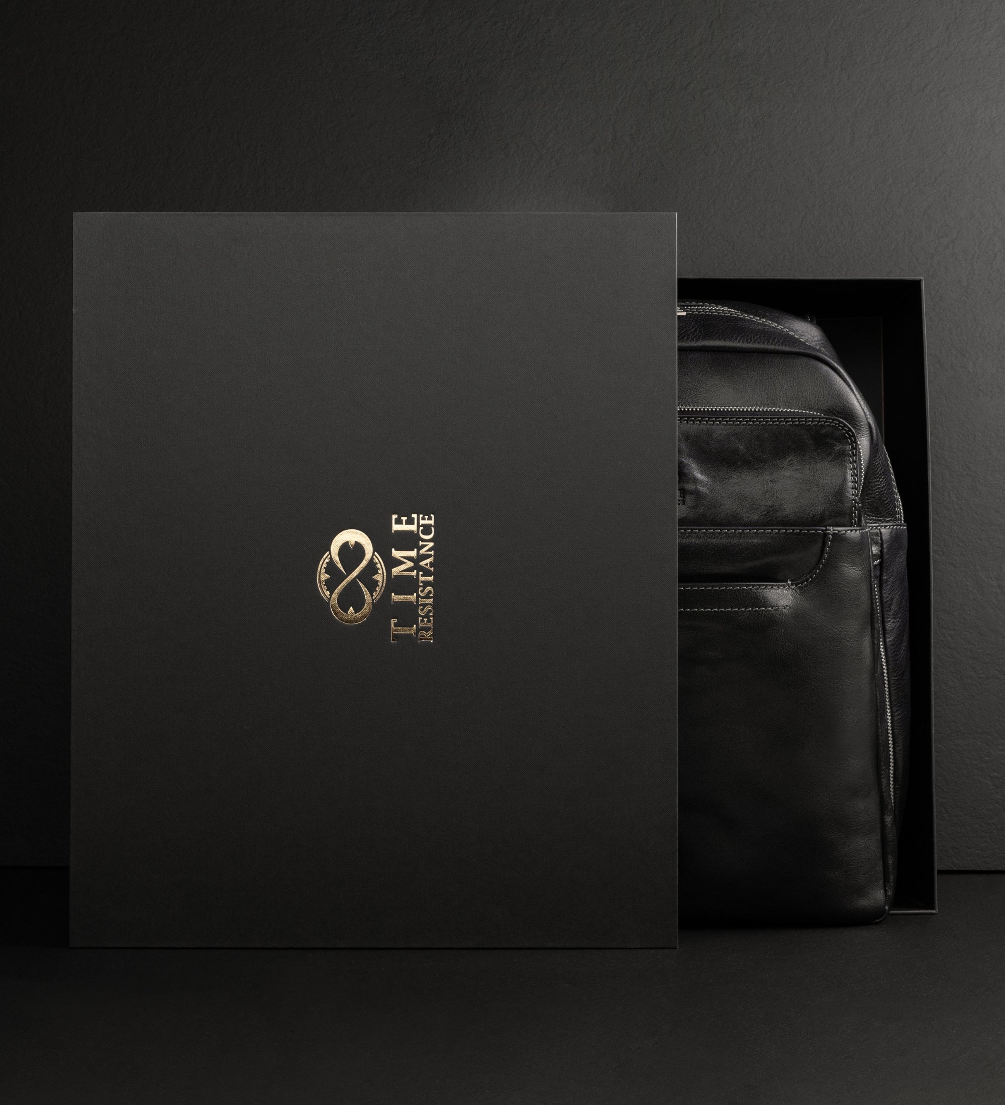 Leather Travel Backpack for Women - L.A. Confidential