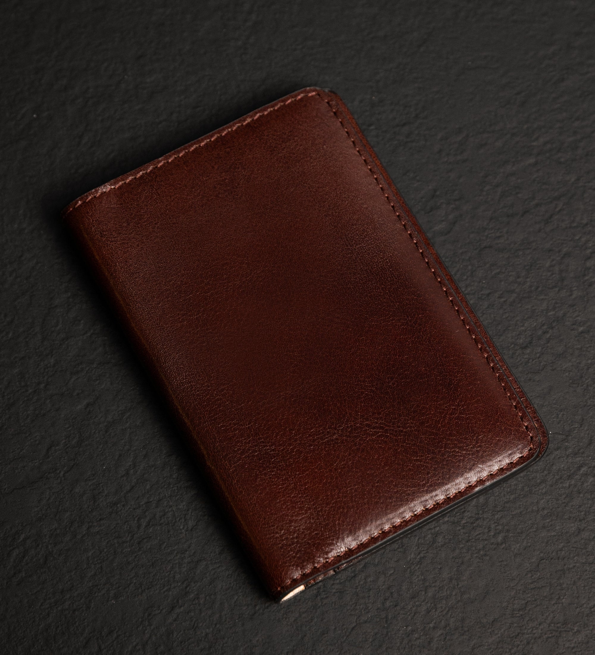 Small Leather Passport Holder - Gulliver's Travels