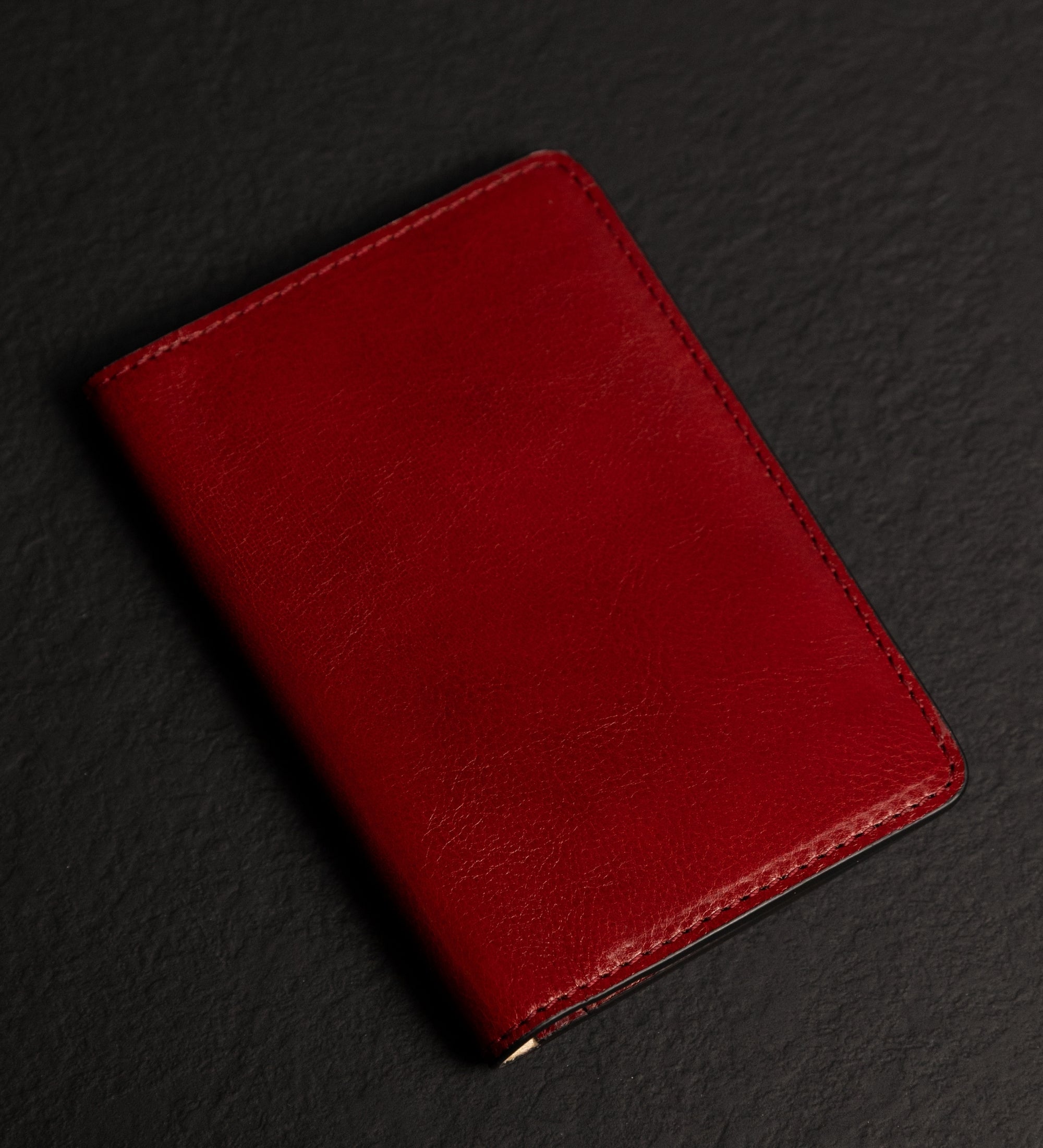 Small Leather Passport Holder - Gulliver's Travels