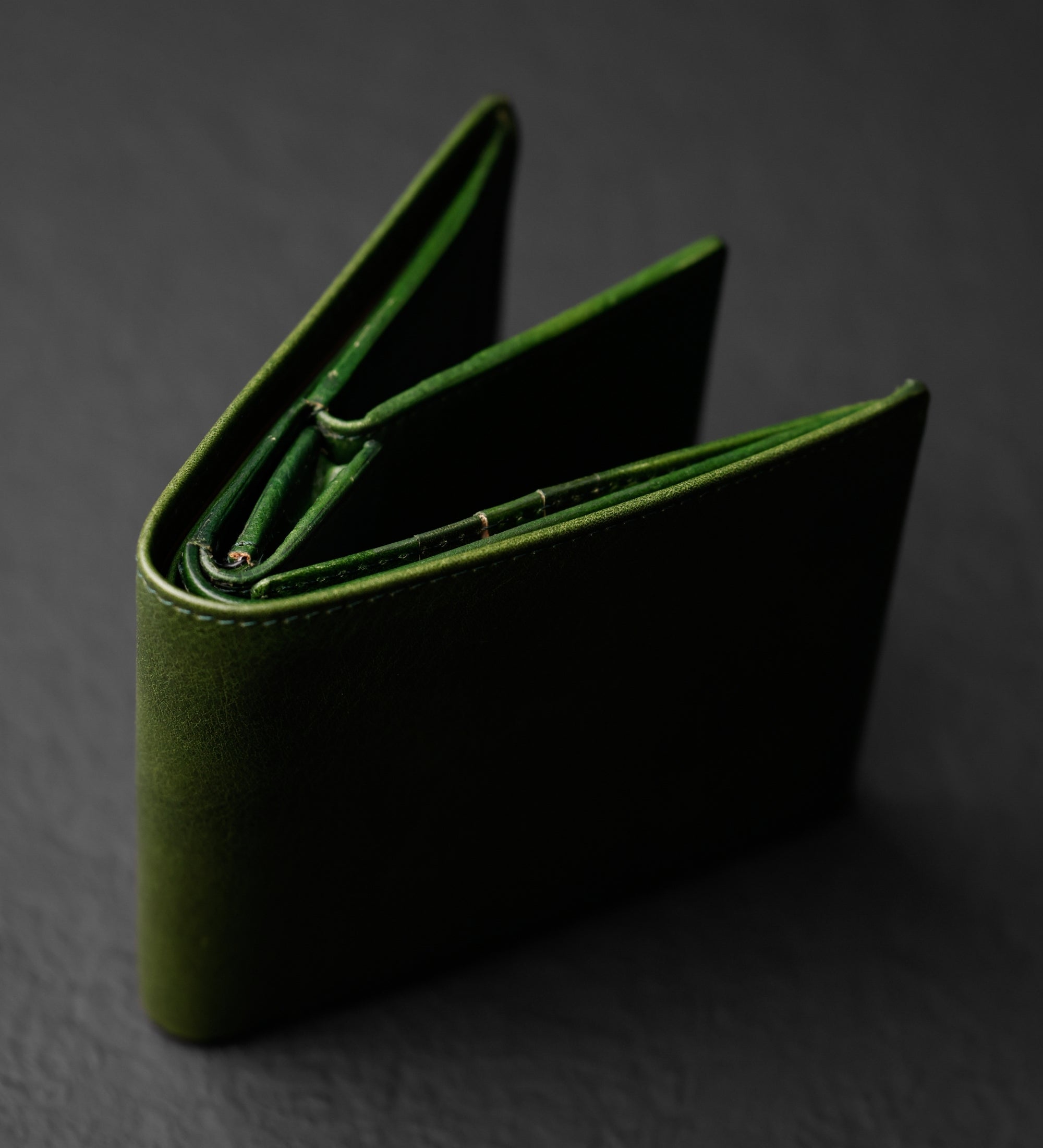 Leather Bifold Wallet - Daniel