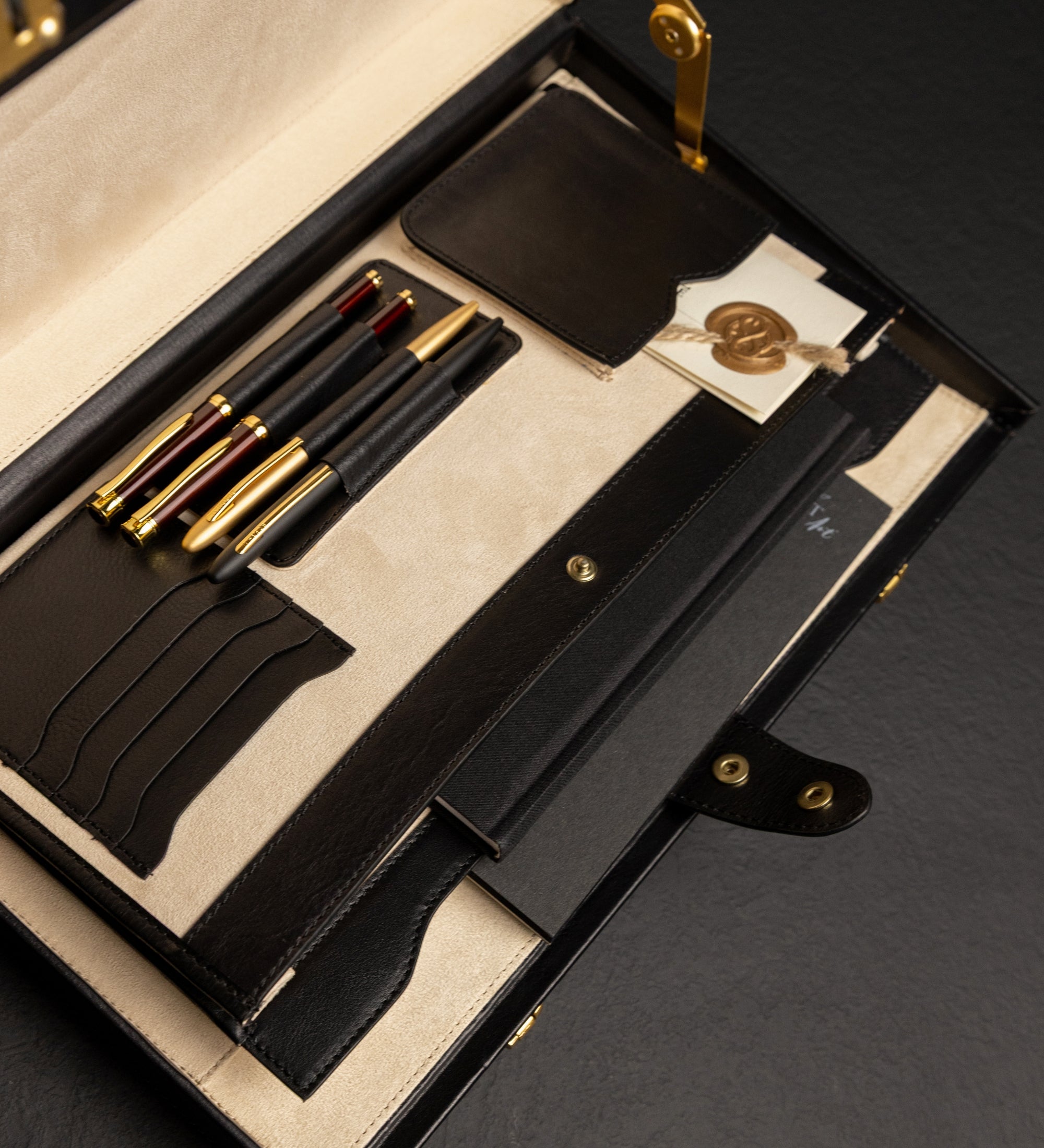 Women's Leather Attaché Case Briefcase - Vendetta