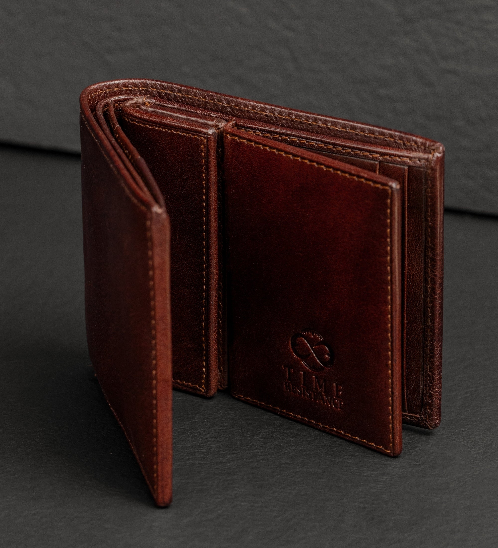 Leather Bifold Wallet - Daniel