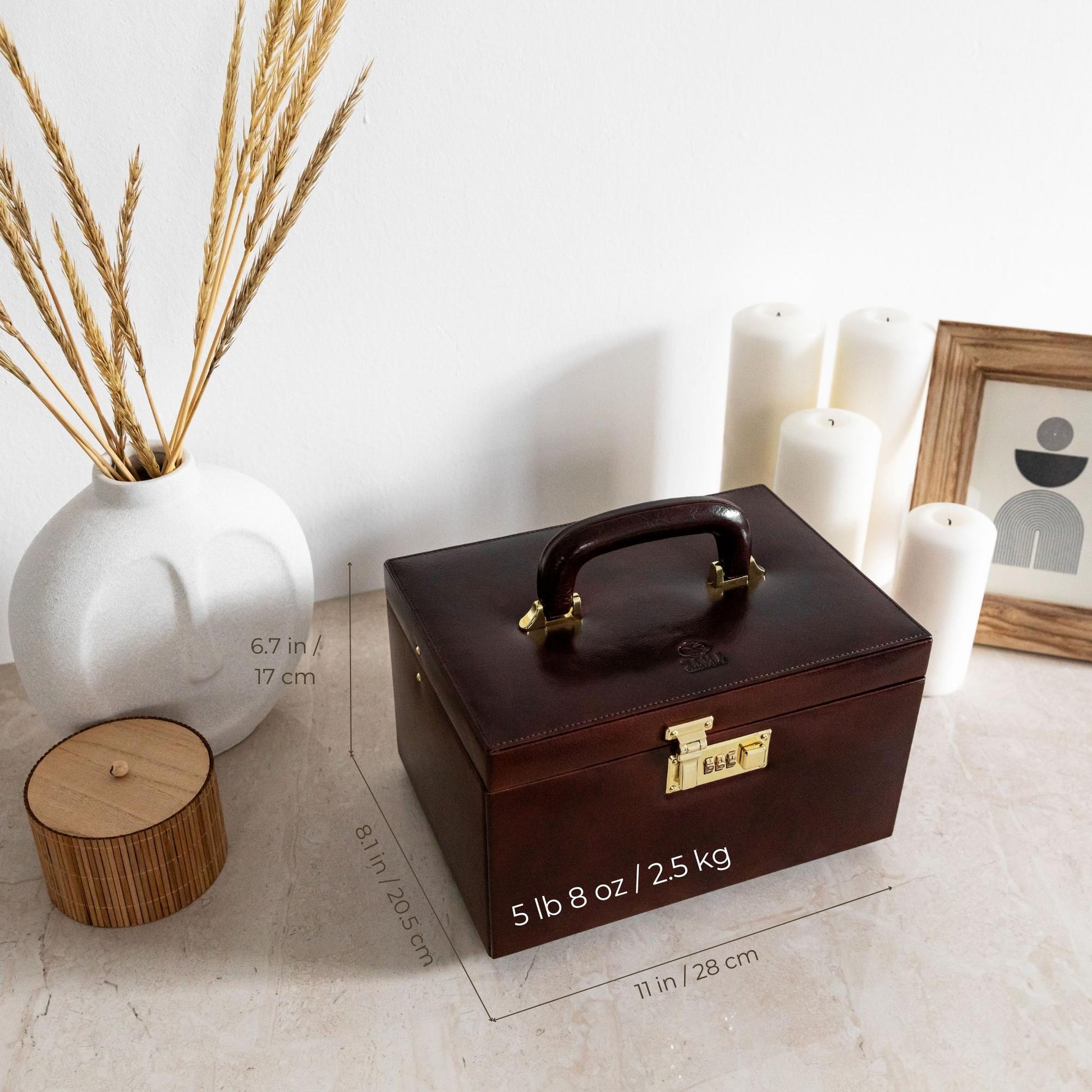 Large Leather Jewelry Box - The Portrait of a Lady Accessories Time Resistance   