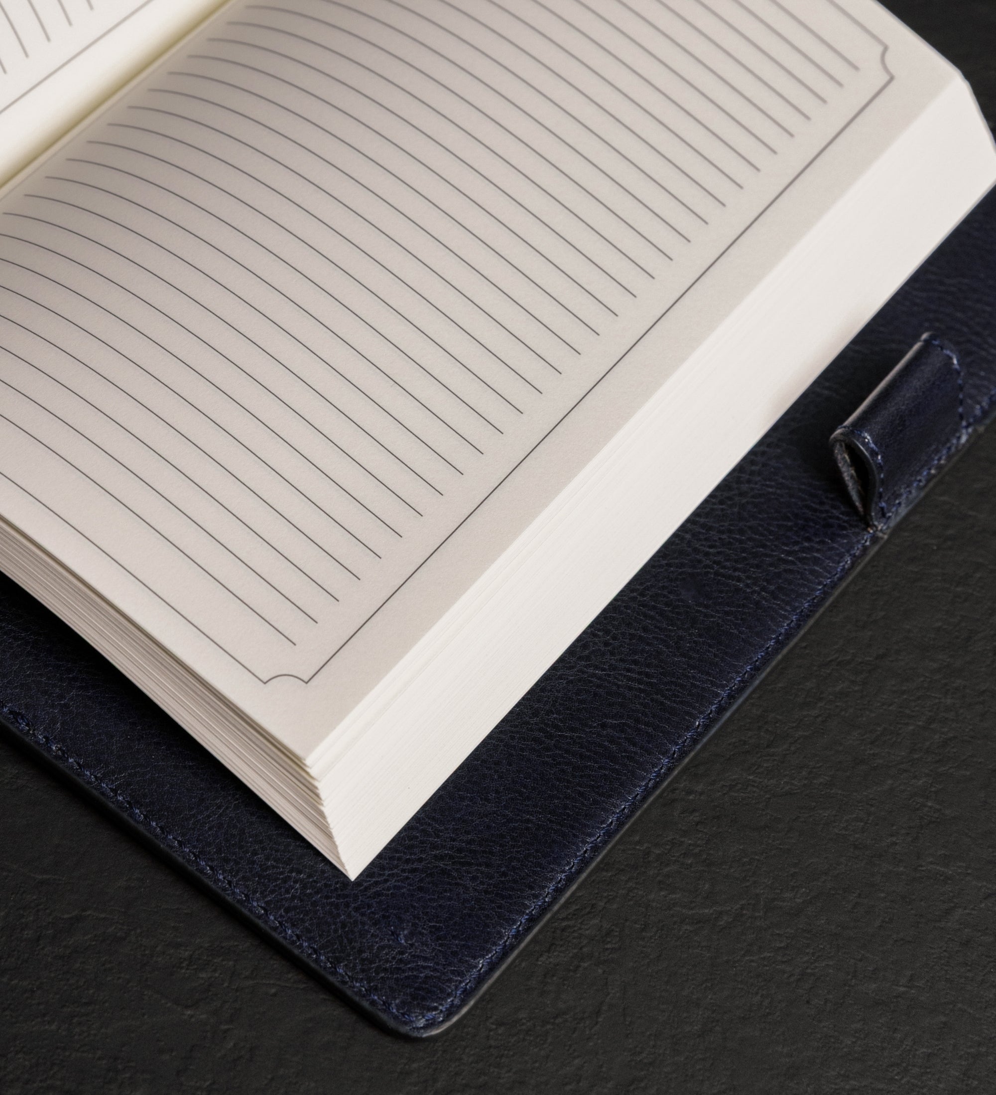 Leather Journal with Refillable A5 Notepad - The Diary of a Nobody