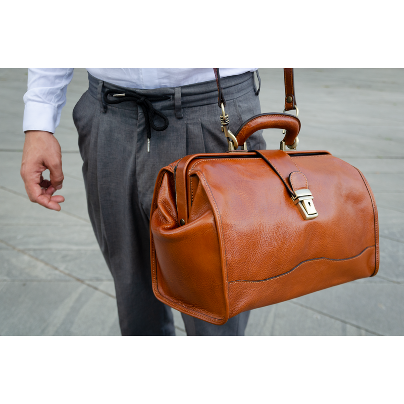 Small Leather Doctor Bag - David Copperfield Doctor Bag Time Resistance   