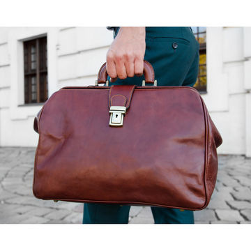 Full Grain Italian Leather Doctor Bag - The Pursuit Of Love